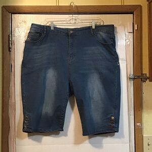 Temu 4xl Women’s Blue Denim distressed Shorts with pockets